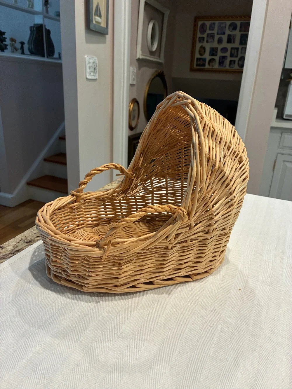 Vintage Style wicker doll Moses basket Doll Bassinet